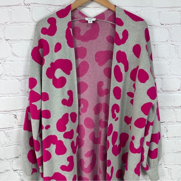 Pink Gray Leopard Print Women's Sweater long length open front cardigan size PXL - Picture 2 of 6